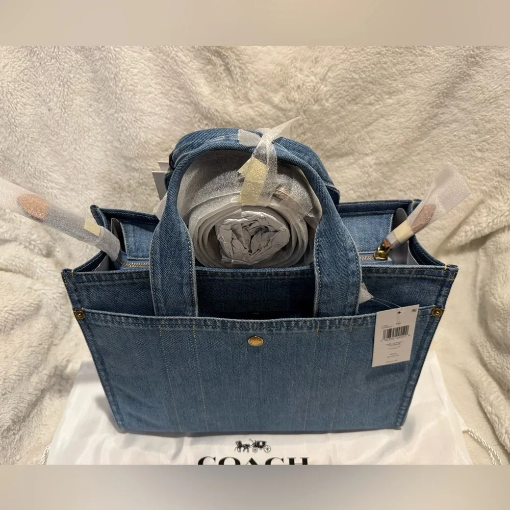 Coach Cargo Tote in Indigo Denim NWT CR657 Medium - fits 13” laptop - Picture 3 of 8